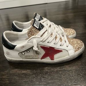Golden Goose Red Star Gold Glitter Superstar
